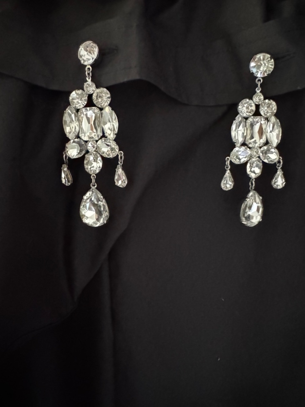 Vintage Crystal drop earrings - pierced ears - wedding prom